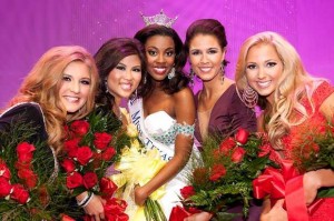 3rd runner up is Keller-Kaylee Killingsworth, 1st runner up is DFW-Christine Tang, Miss Texas 2013-Ivana Hall, 2nd runner up is Arlington-Michelle Hanson, 4th runner up is Sugarland-Callie Thompson / (PHOTO CREDIT: BLUDOOR STUDIOS)