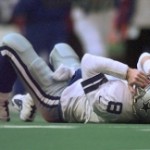 Not sure if Troy Aikman is part of the settlement, but he is a prime example of a career cut short due to head injuries.