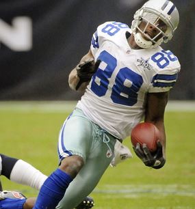 Dez To Undergo Surgery expected out 4-12 weeks with broken foot