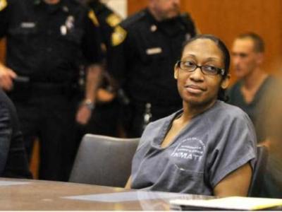 Why is Angela Corey threatening to triple penalty for Marissa Alexander