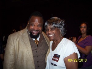   Bishop Hezekiah Walker, singer of “Ever Praise” Taking a Picture with Sister Tarpley at the Verizon’s How Sweet the Sound Concert.