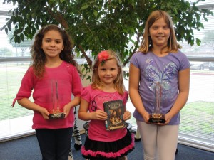 The Garland ISD Book Bytes contest winners from left to right) Victoria Jaramillo, Malorie Divelbiss (assisted as an extra in book trailer) and McKenna Divelbiss. photos courtesy of Linda Gonzales and Rebecca Foster