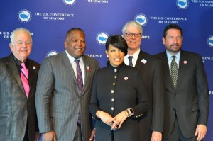 National Conference of Democratic Mayors lead by by Mayor Stephanie Rawlings-Blake (D – Baltimore) image: UNS