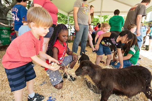 Celebrate EarthDayTX 2017 with the kids at Fair Park