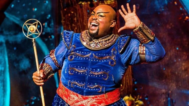 Major Attaway charms the hearts of hundreds in Aladdin