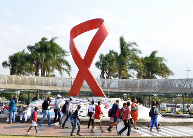 CDC says America is at a crossroads with HIV/AIDS