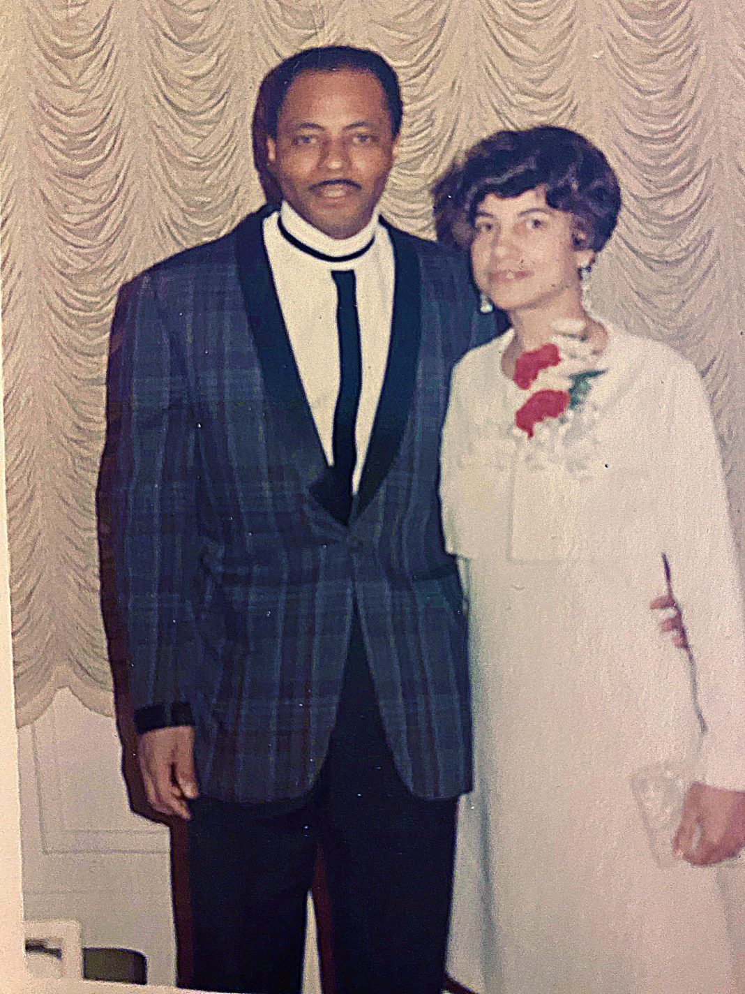 A Giant of the Community The life and legacy of Dr. W. Larry Lundy