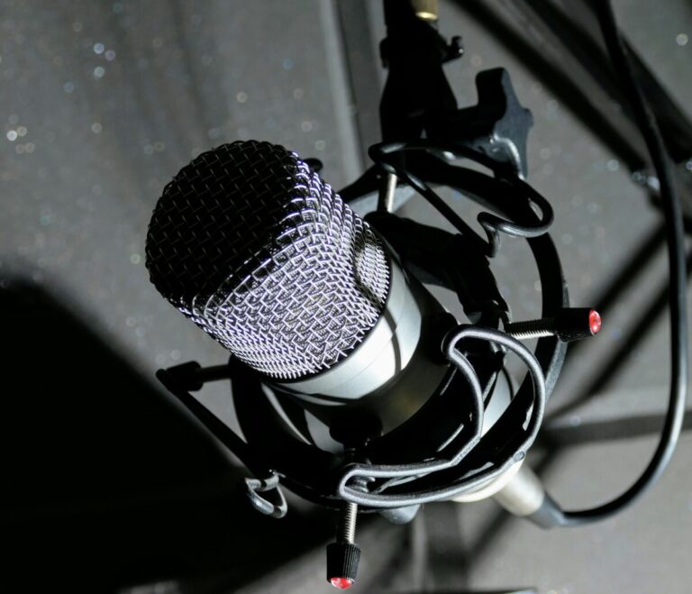 Midlake Shares New Single “Eyes Full of Animal” Ahead of Sixth Album A Bridge To Far